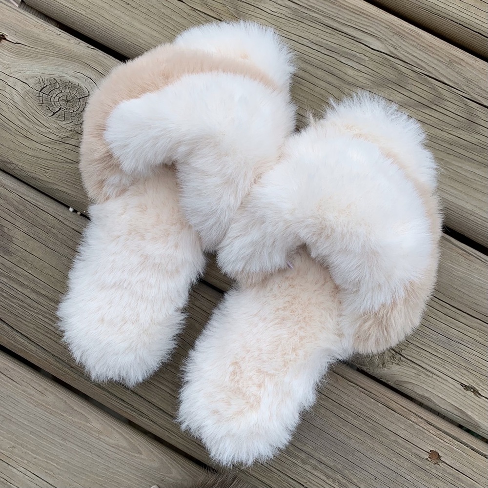 TOTES TOASTIES by Isotoner Open Toe Slippers